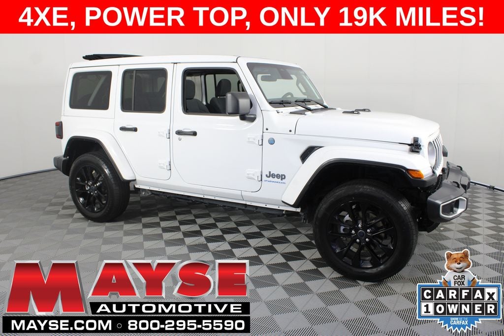 2025 Jeep Wrangler Sahara 4xe in Bright White Clearcoat — front three-quarter view