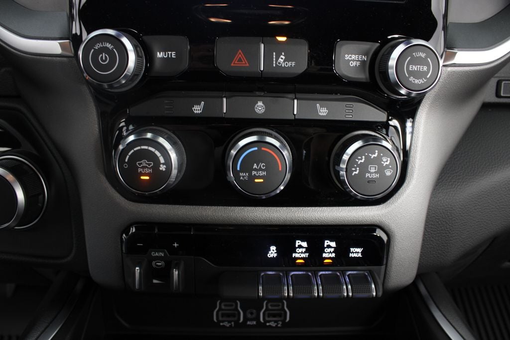 2026 RAM 1500 — detail view