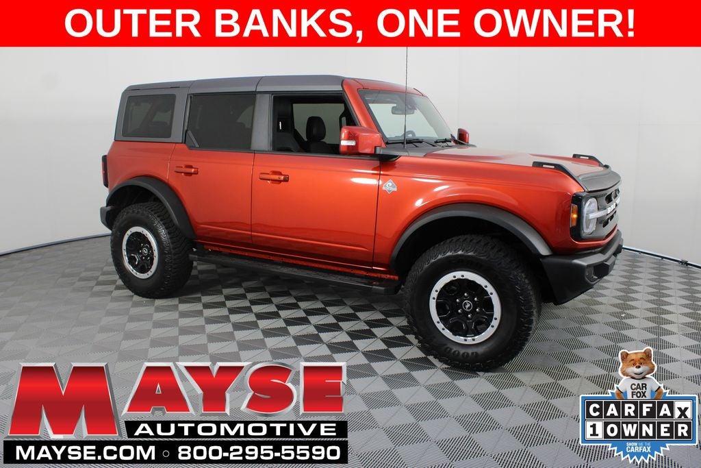 2023 Ford Bronco Outer Banks in Hot Pepper Red Metallic Tinted Clearcoat — front three-quarter view