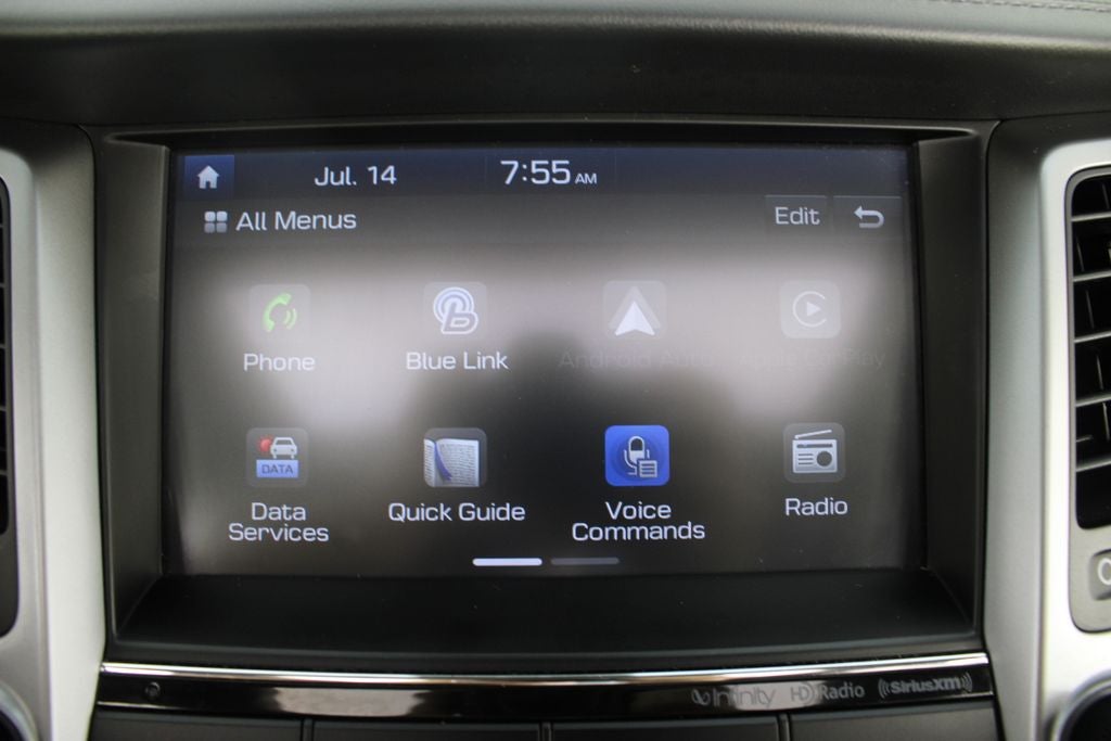 2018 Hyundai Tucson — interior view